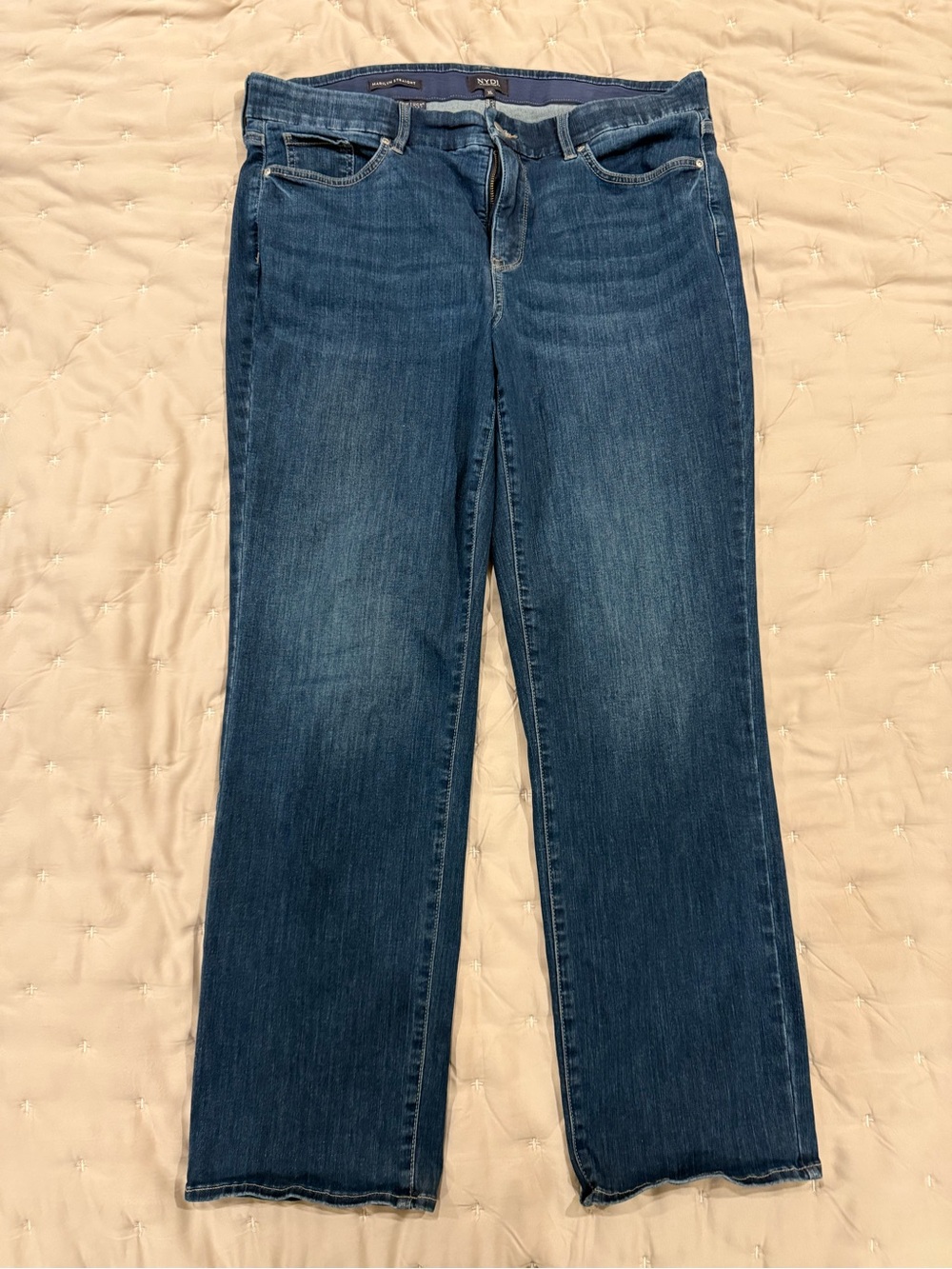 NYDJ Marilyn Straight Jeans – Size XL – Dark Blue Wash